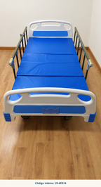 Cama clínica Glomed 23-4P014, fotografía real con fondo limpiado