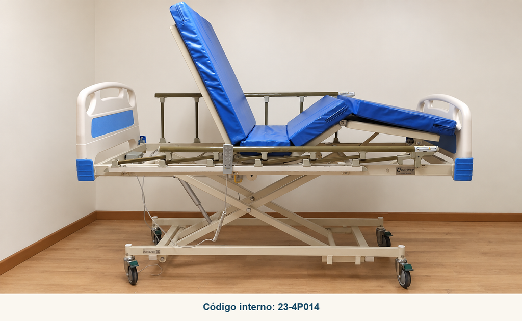 Cama clínica Glomed 23-4P014, vista frontal real